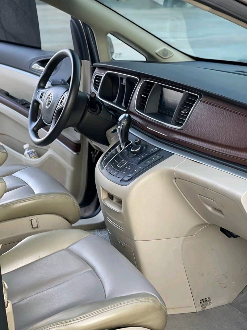 深圳18年别克GL87