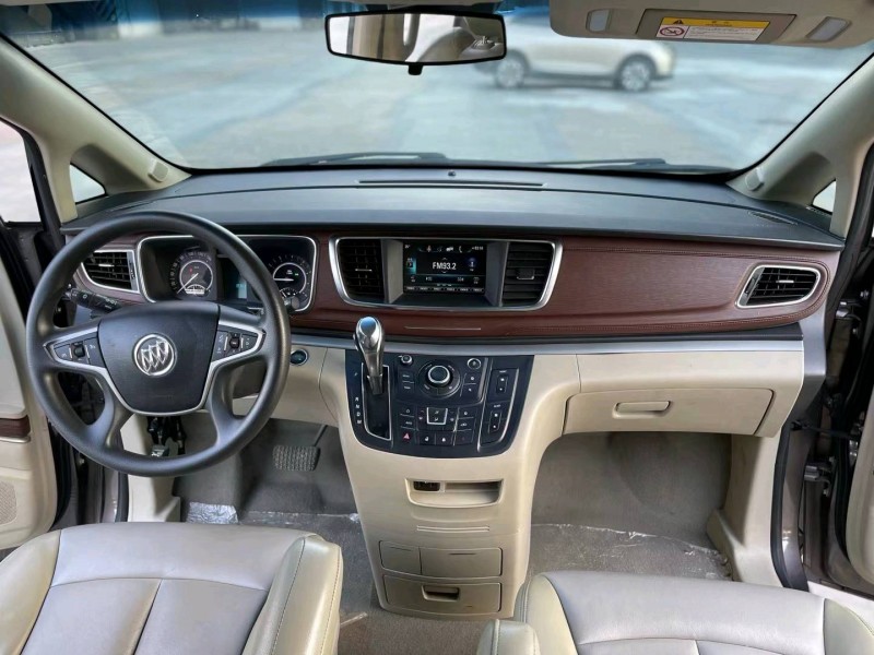 深圳18年别克GL88