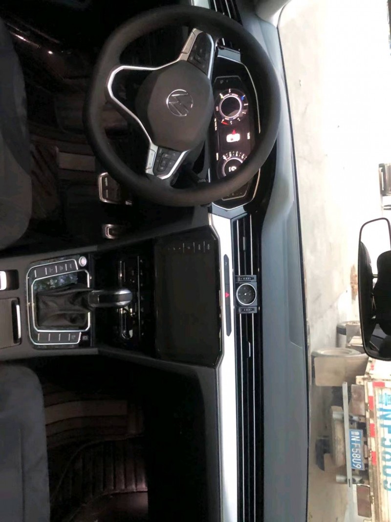 济南23年大众迈腾5