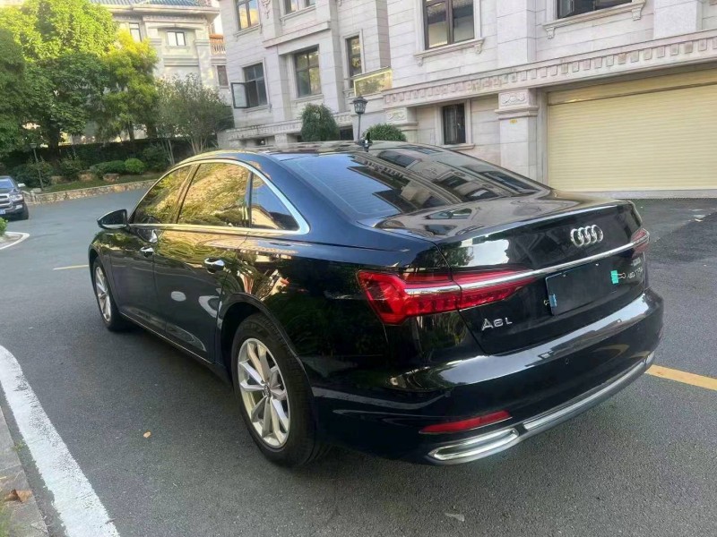 珠海22年奥迪A6L8
