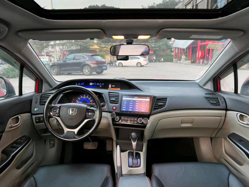 东莞16年本田思域4