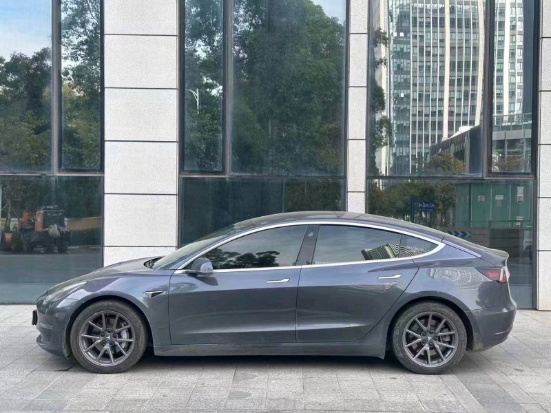 廣州20年特斯拉MODEL 33