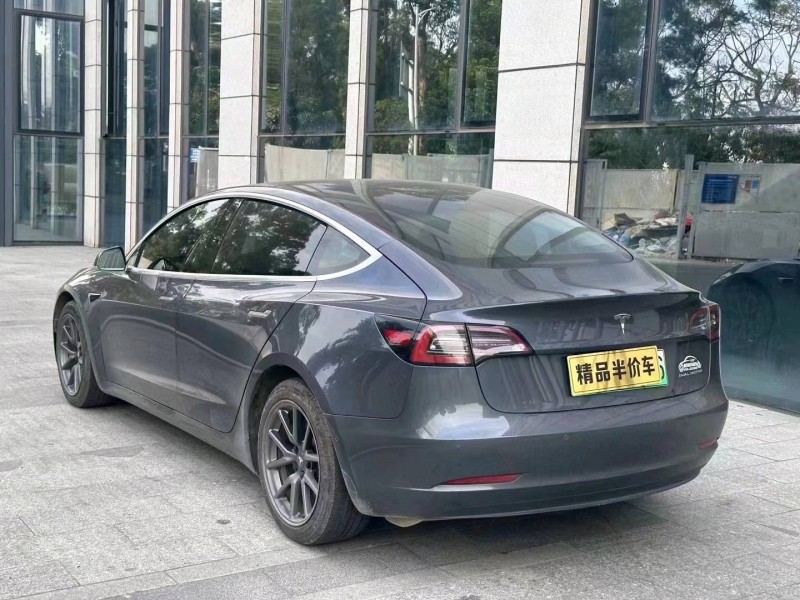廣州20年特斯拉MODEL 35