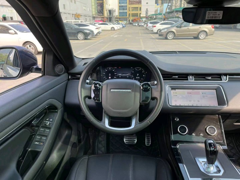 广州21年路虎极光5