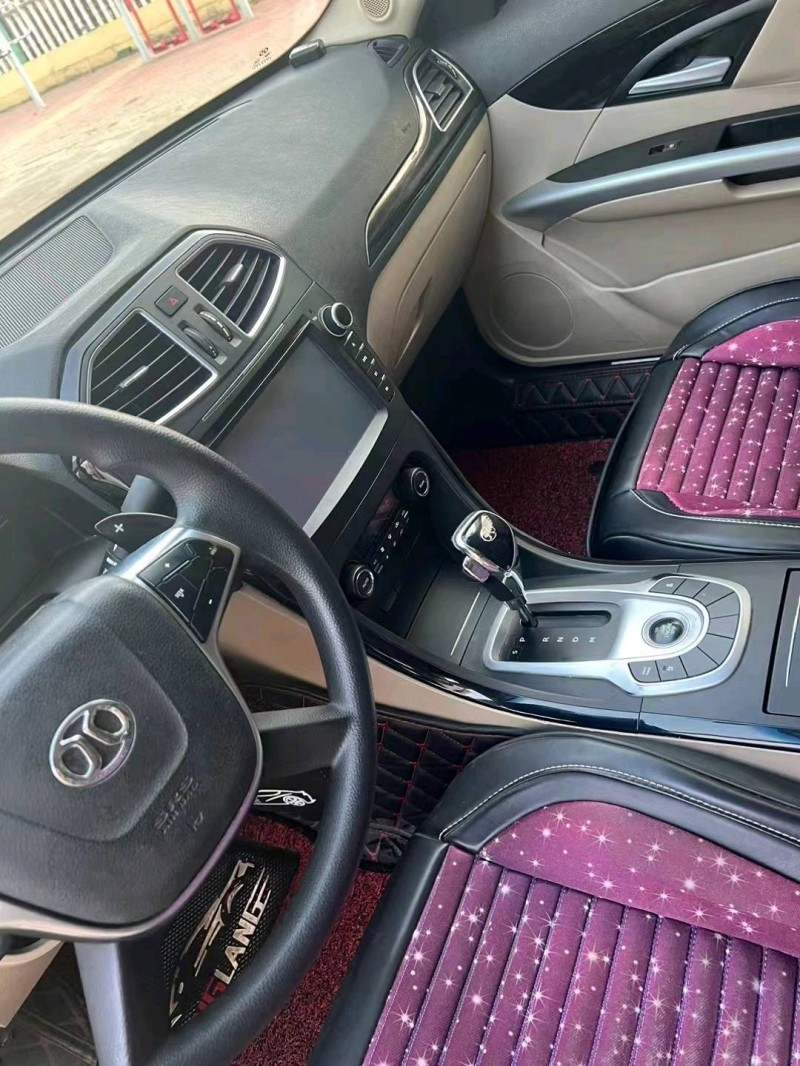 潍坊14年北汽绅宝D706