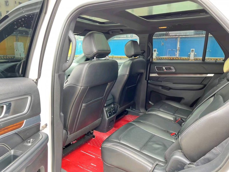 广州18年福特探险者8