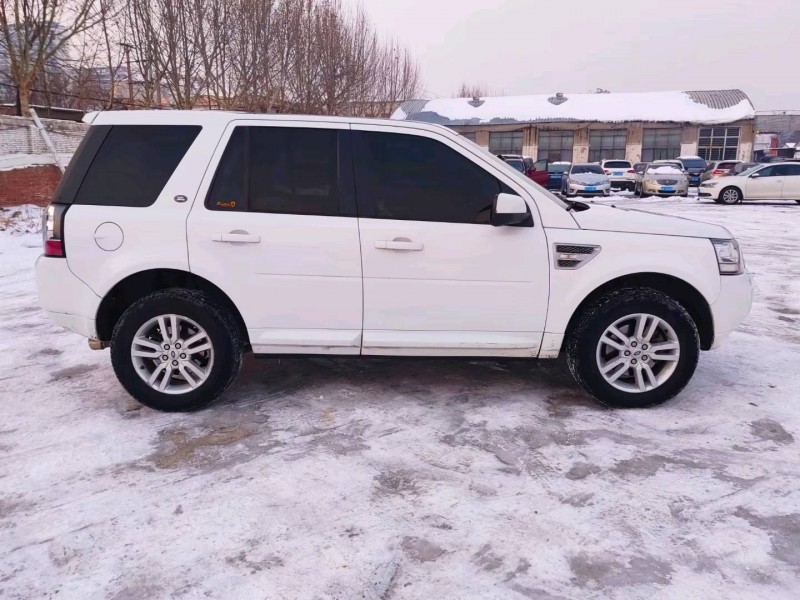 邢台14年路虎神行者3