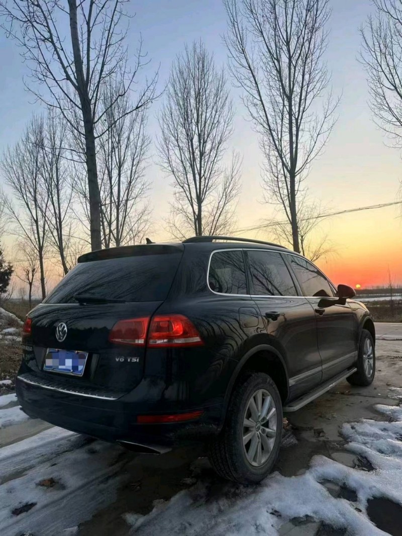 保定13年大众途锐7