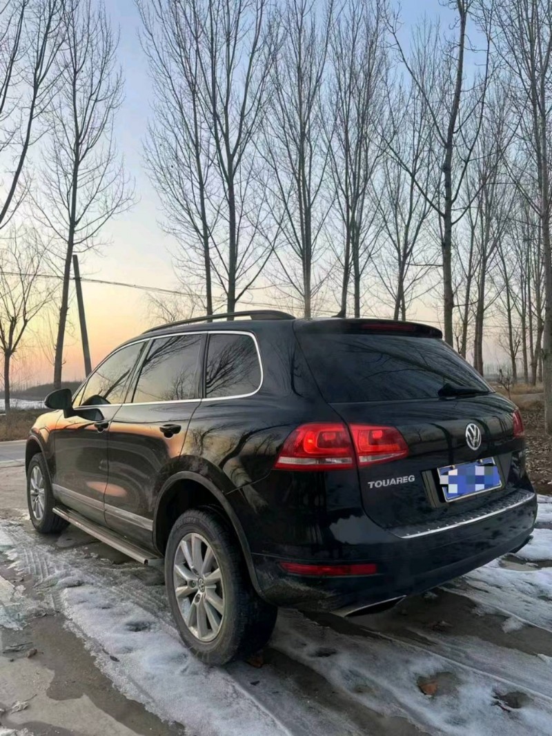 保定13年大众途锐9