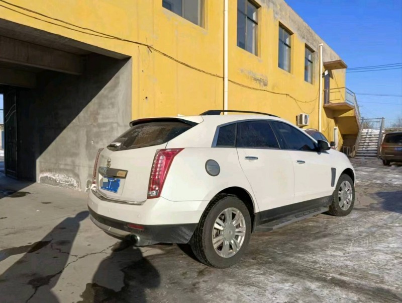 保定13年凯迪拉克SRX7