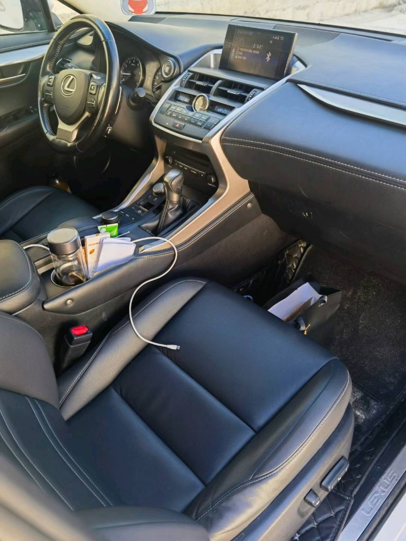 潍坊16年雷克萨斯NX7