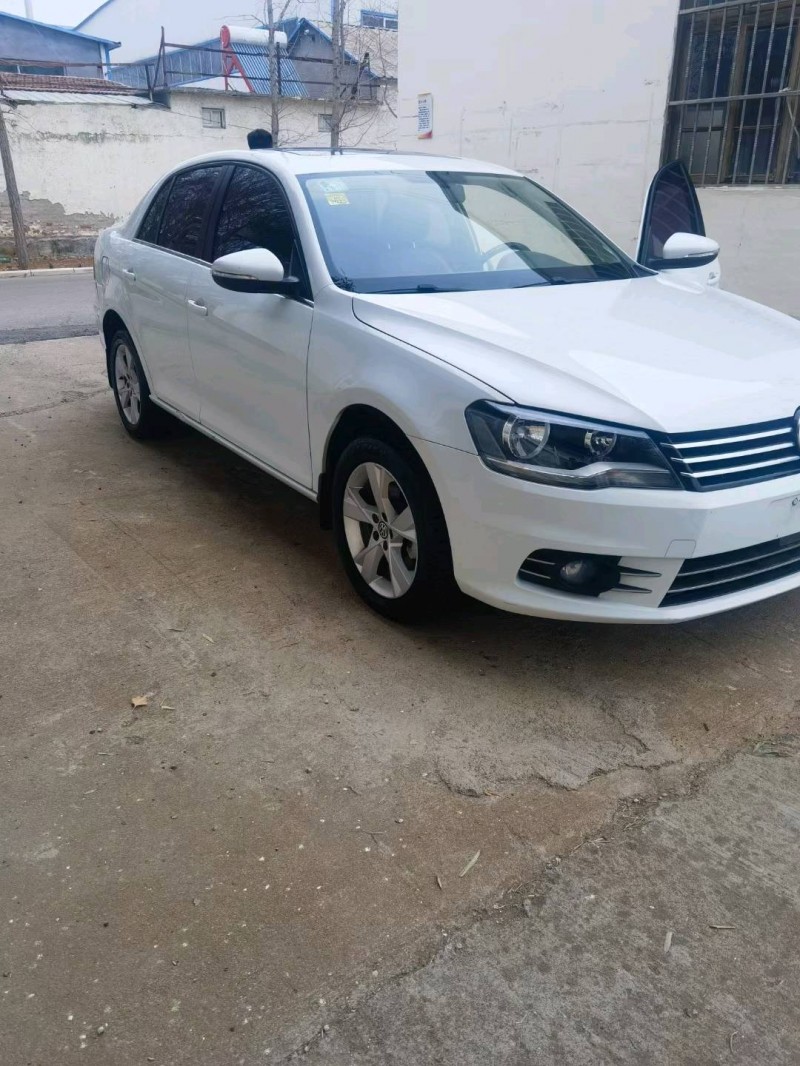 潍坊15年大众宝来2