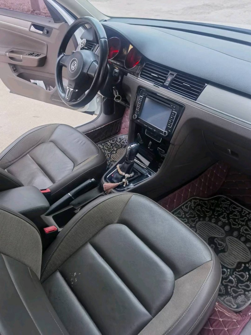 潍坊15年大众宝来7