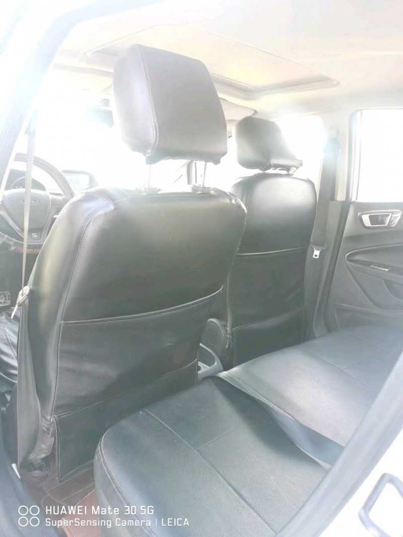 保定14年福特嘉年华6