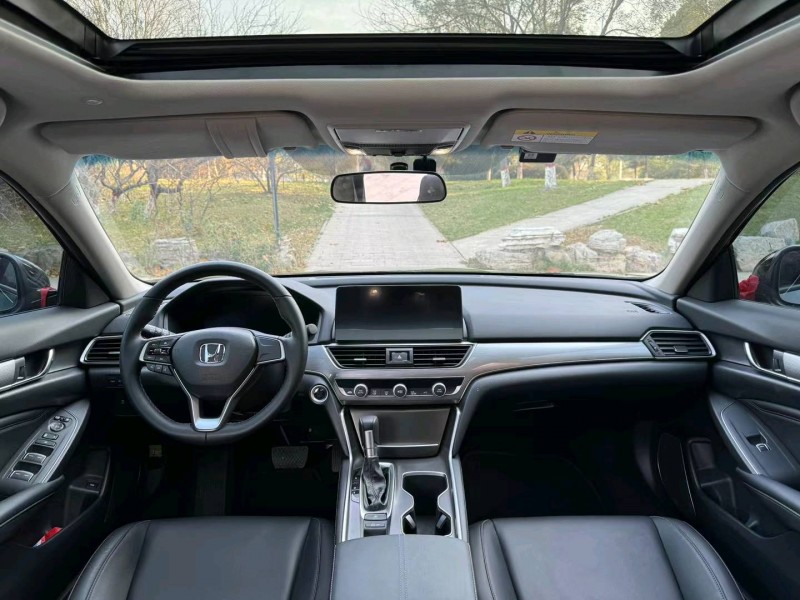 邢台23年本田雅阁5