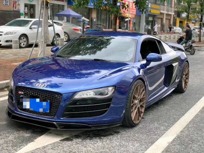 广州13年奥迪R83