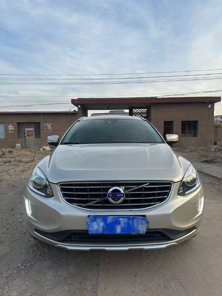 包頭17年沃爾沃XC601