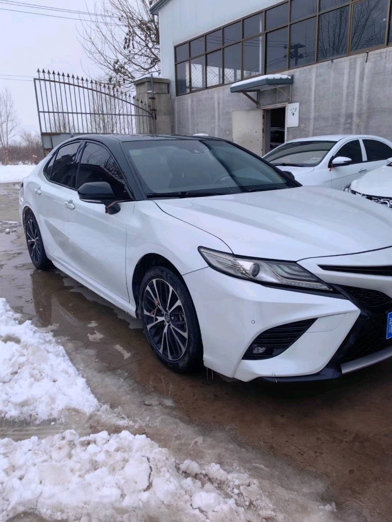 保定20年丰田凯美瑞2