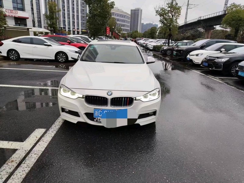 嘉興18年寶馬3系1