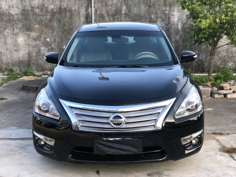 揭陽14年日產天籟1