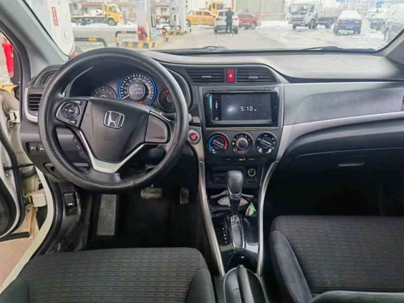 保定17年本田凌派8