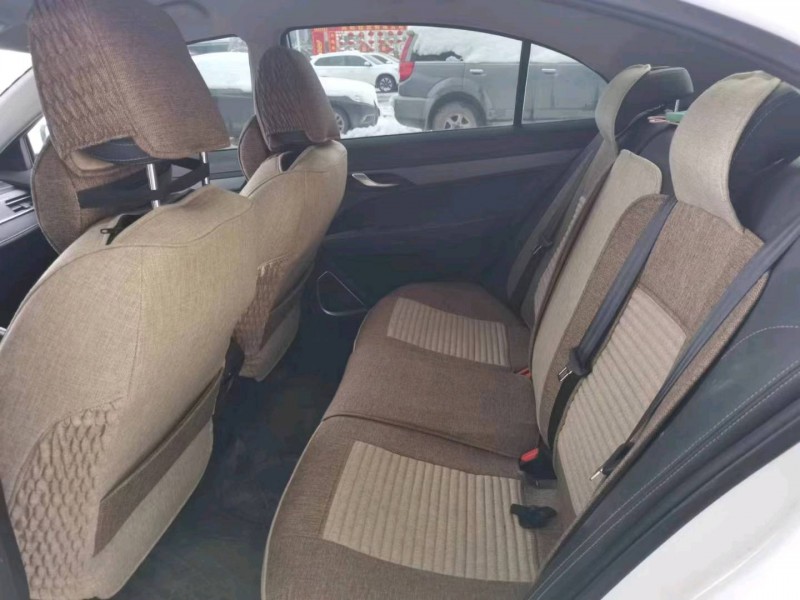 保定22年吉利帝豪6