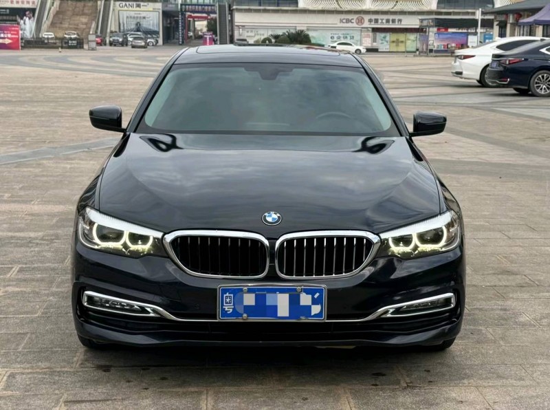 佛山17年宝马5系1