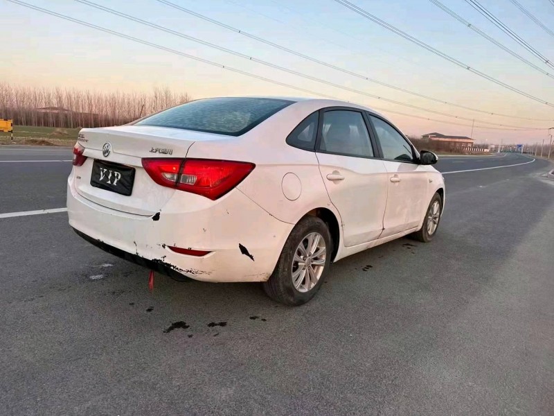 常州17年别克英朗6