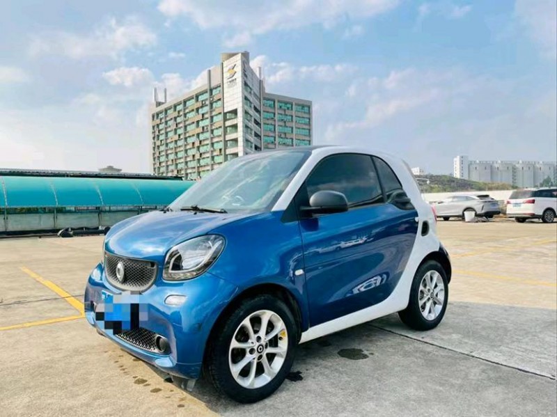 东莞16年奔驰smart2