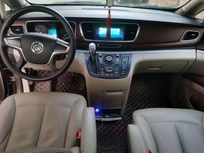 枣庄15年别克GL86