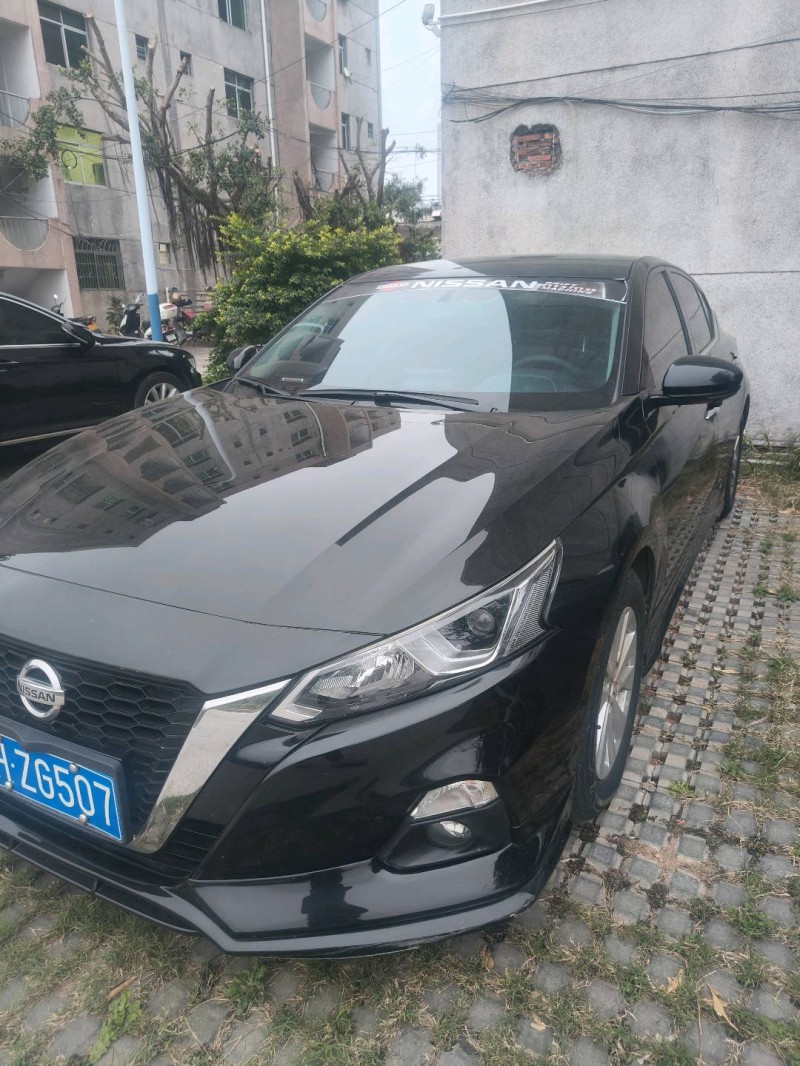 河源19年日產天籟4