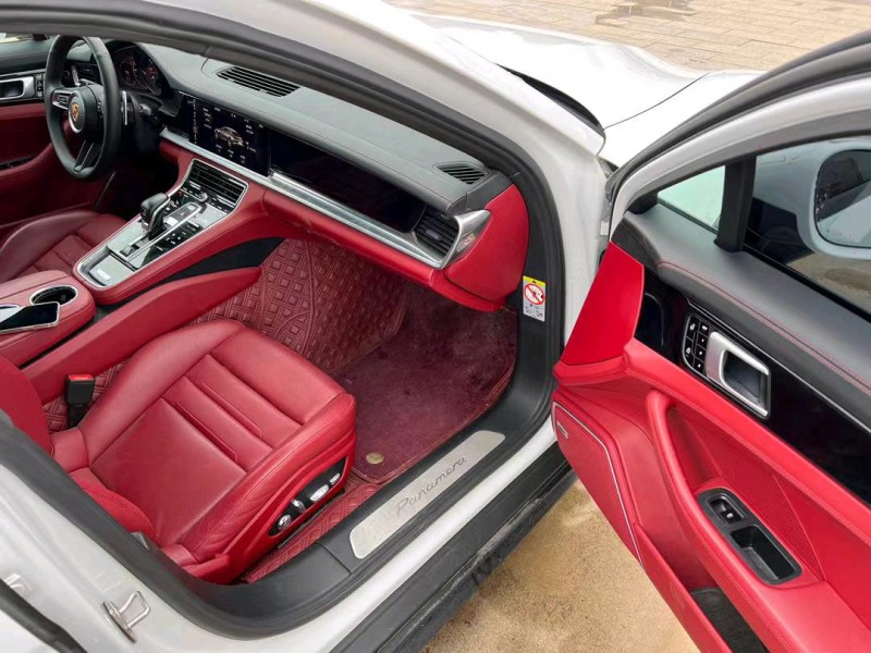 盐城21年保时捷帕拉梅拉5