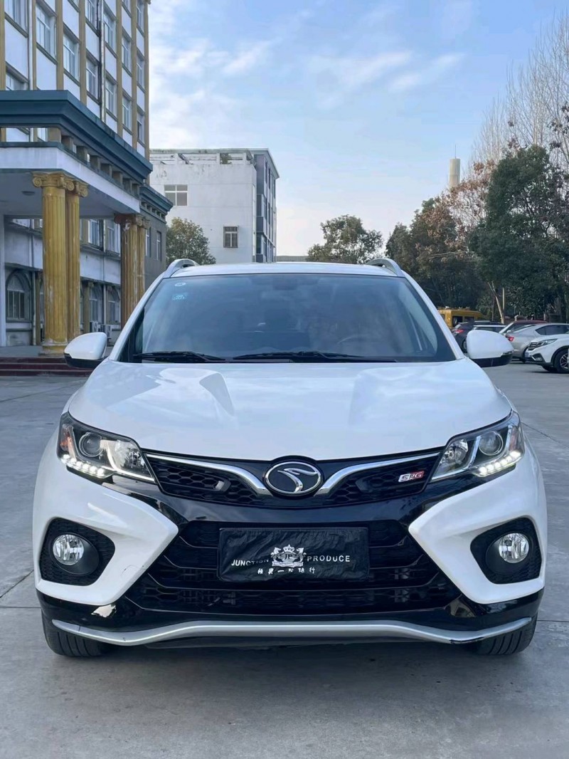 襄陽19年東南汽車DX31