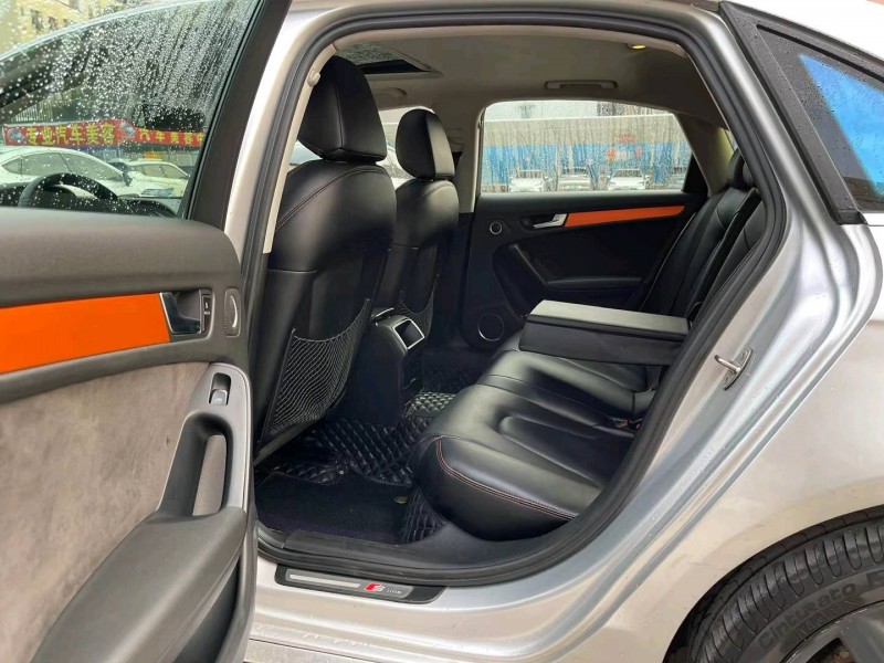 广州12年奥迪A4L6