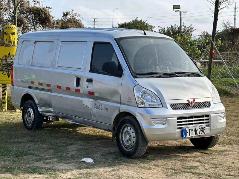 汕頭21年五菱汽車榮光2