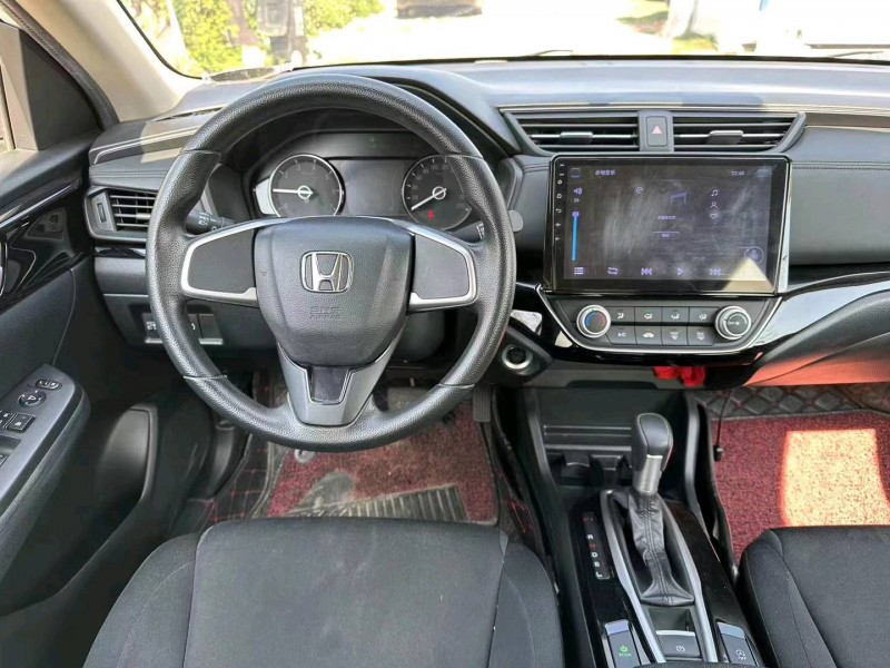 汕头19年本田凌派4