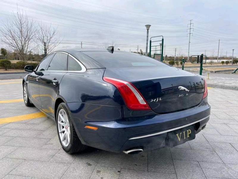 盐城16年捷豹XJL8