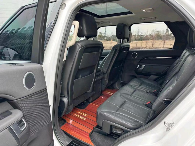 盐城18年路虎发现4