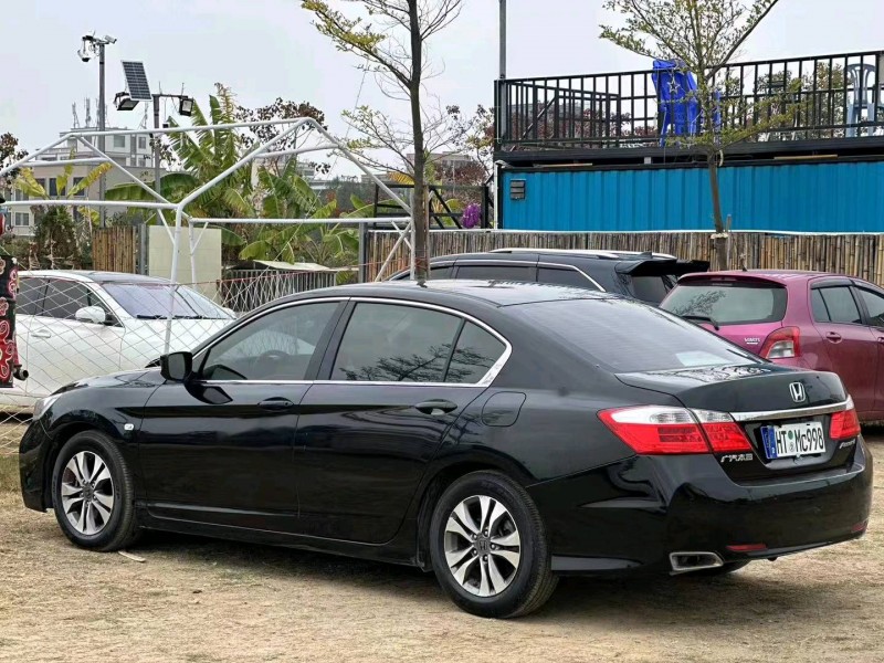 汕头15年本田雅阁6