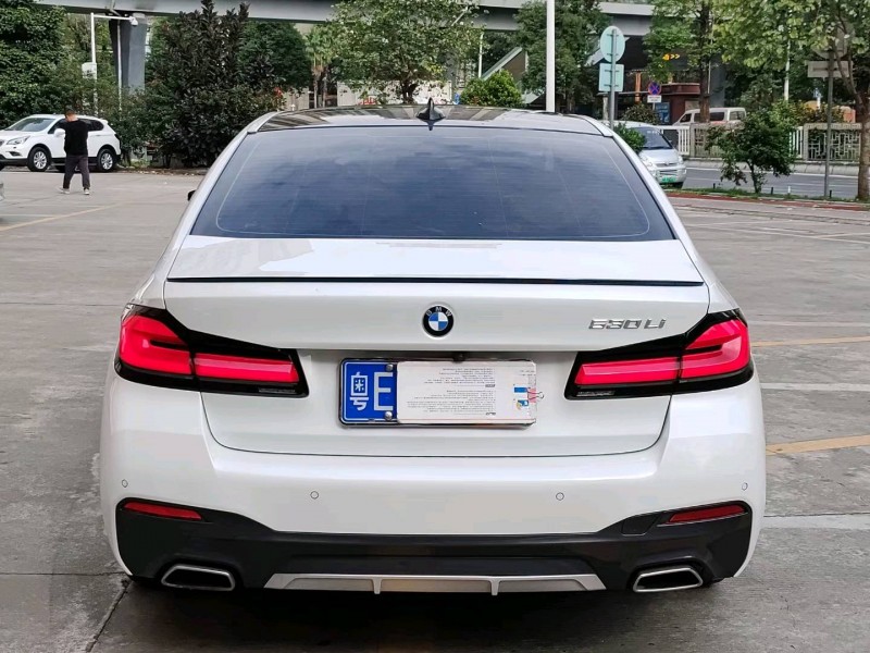 佛山21年宝马5系3