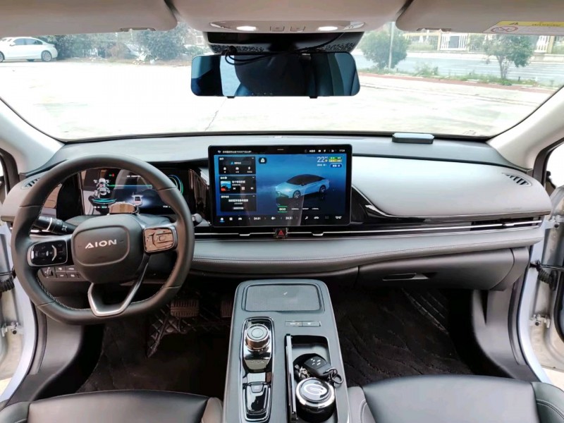 佛山22年传祺埃安S8