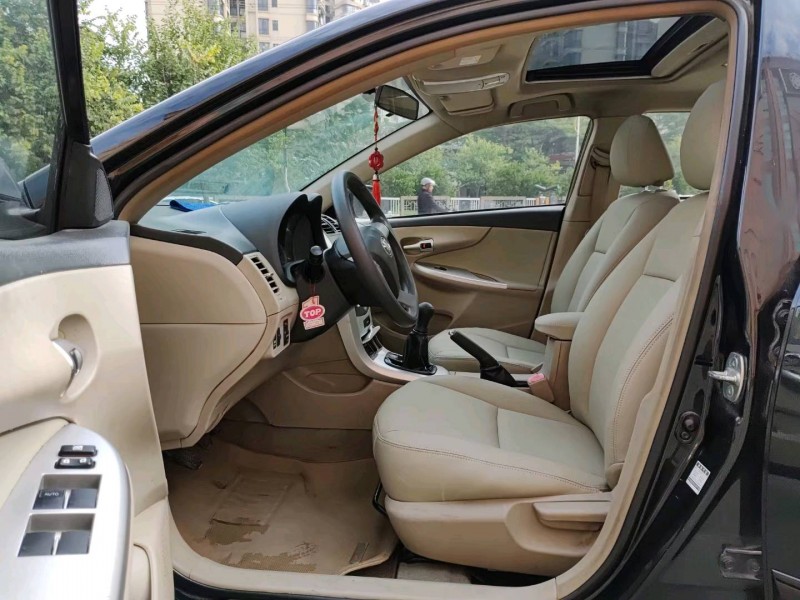 佛山13年丰田卡罗拉6