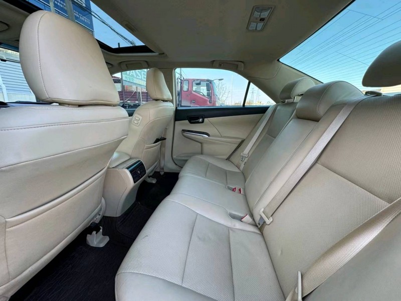 保定16年丰田凯美瑞7