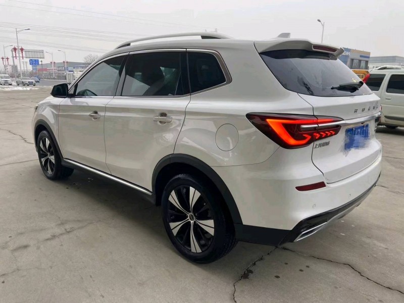 保定20年荣威RX54