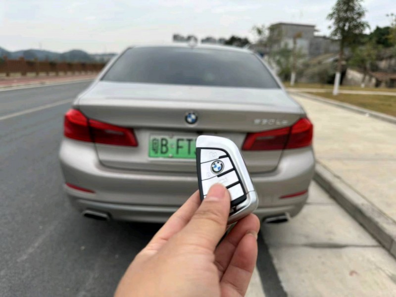 广州19年宝马5系9