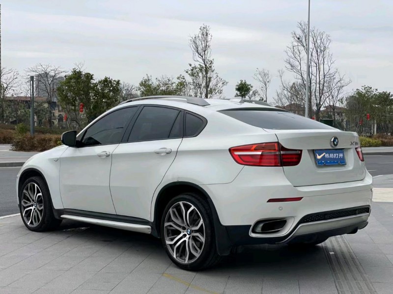 广州13年宝马X67