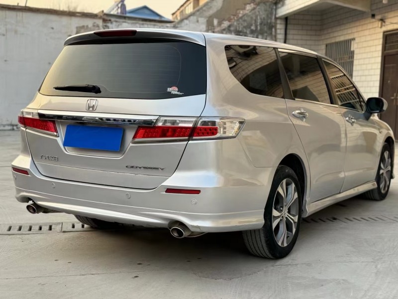 济宁13年本田奥德赛4