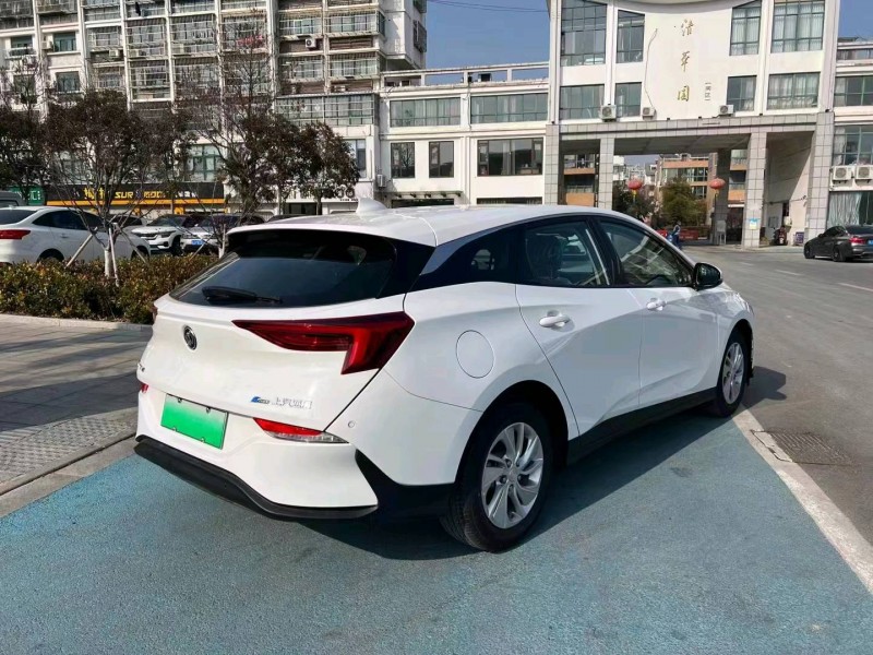 苏州24年别克velite66