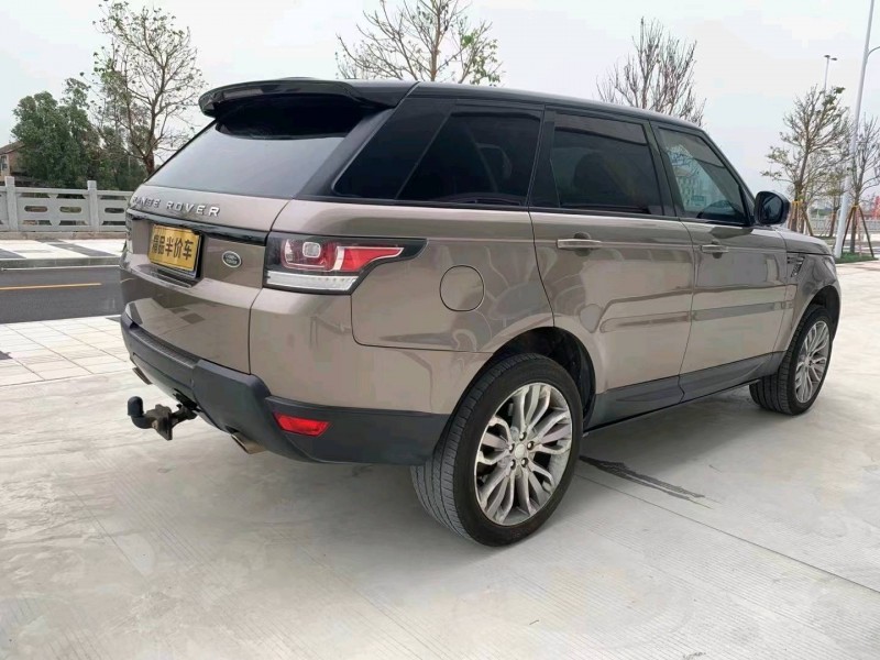 珠海16年路虎揽胜运动8
