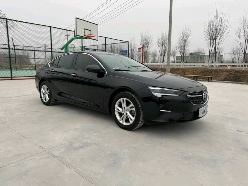 徐州23年别克君威3